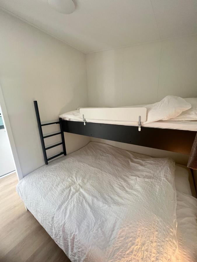 Vakantiehuisje Zeegeluk Vlakbij De Kust Sint Maartensvlotbrug Ngoại thất bức ảnh